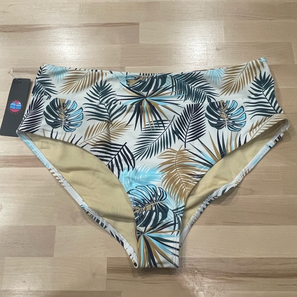 NWT Tropical Leaf Print Women's Swim Bottoms